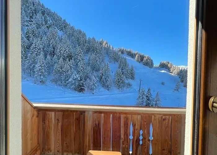 吉罗斯汀伯格酒店 酒店