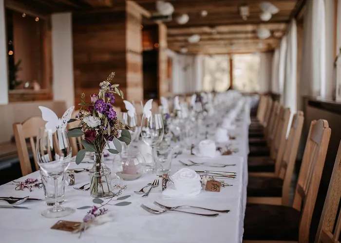 吉罗斯汀伯格酒店 海因岑贝格