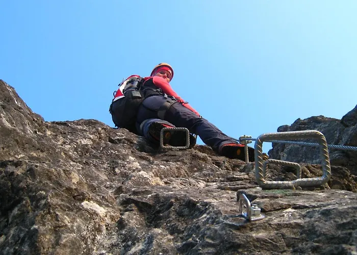 吉罗斯汀伯格酒店 酒店 海因岑贝格