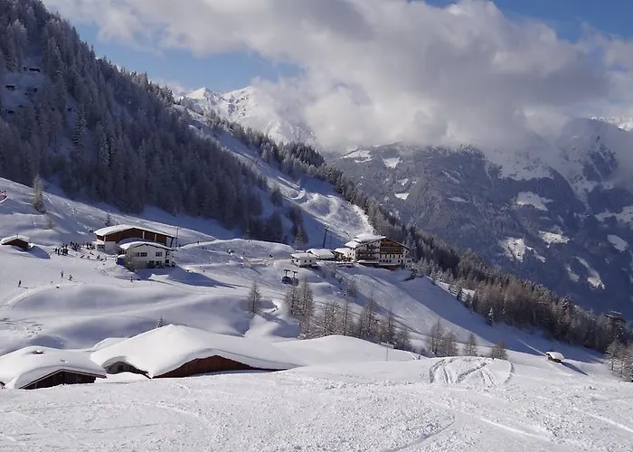 吉罗斯汀伯格酒店 3* 海因岑贝格